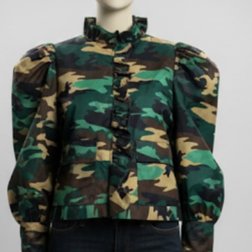 No label Size Small  Women's Military Style Camouflage Jacket Green Multi-Color